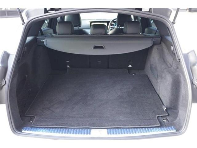 MERCEDES BENZ E CLAS 2022 Image 31