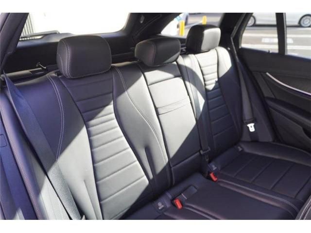 MERCEDES BENZ E CLAS 2022 Image 31