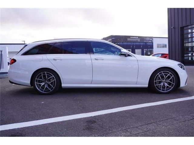 MERCEDES BENZ E CLAS 2022 Image 31