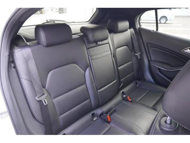 MERCEDES BENZ GLA CL 2018 Image 31