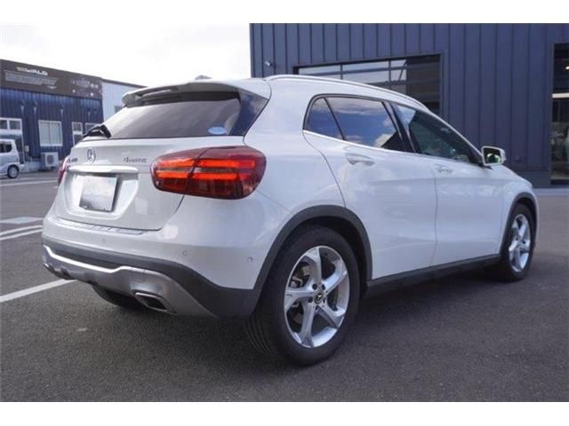 MERCEDES BENZ GLA CL 2018 Image 31