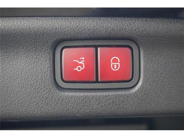 MERCEDES BENZ C CLAS 2021 Image 31