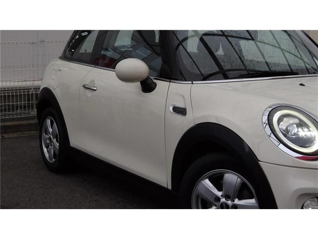 BMW MINI ONE 2019 Image 31