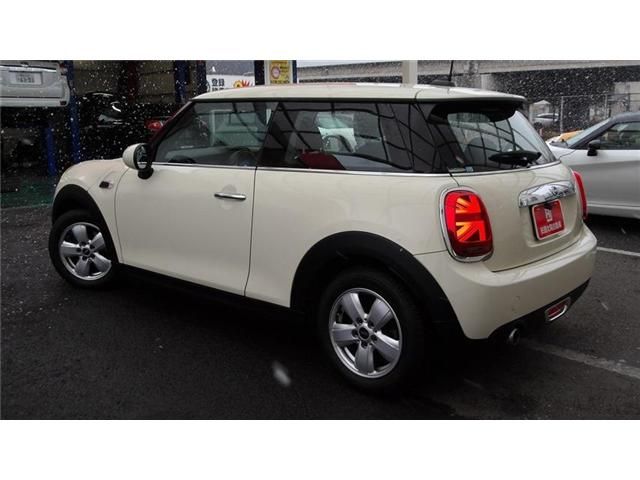 BMW MINI ONE 2019 Image 31