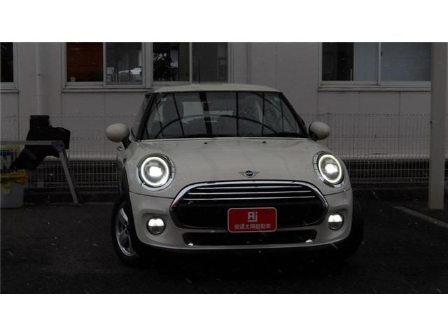 BMW MINI ONE 2019 Image 31