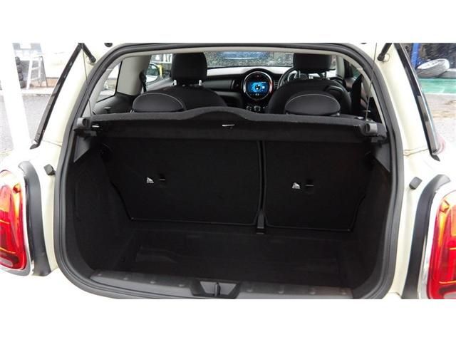 BMW MINI ONE 2019 Image 31