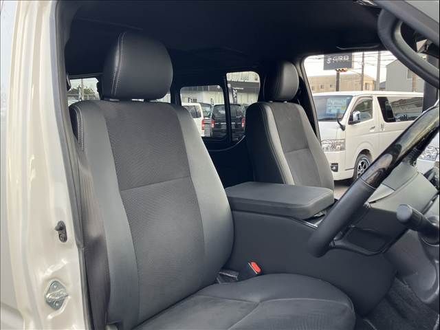 TOYOTA REGIUSACE VAN 4WD 2019 Image 31