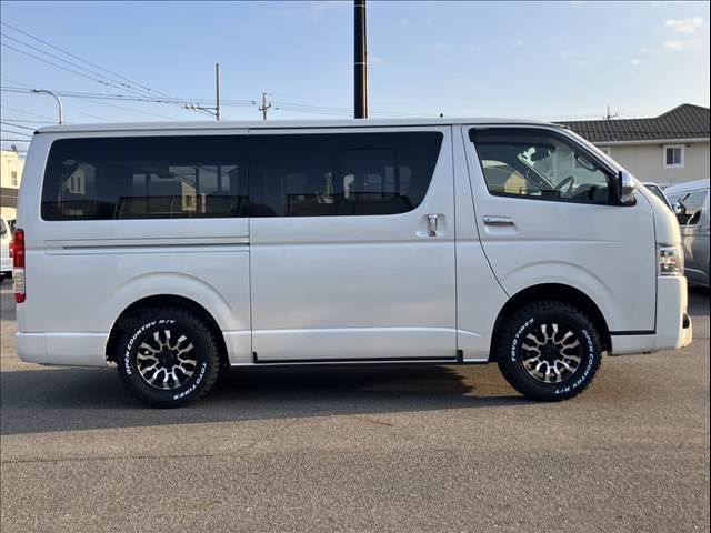 TOYOTA REGIUSACE VAN 4WD 2019 Image 31