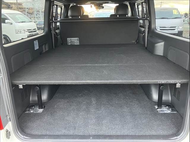 TOYOTA REGIUSACE VAN 4WD 2019 Image 31