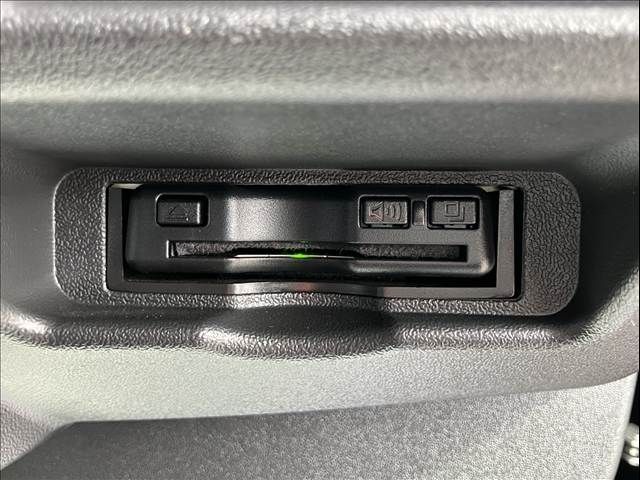 TOYOTA HIACE VAN 4WD 2021 Image 31