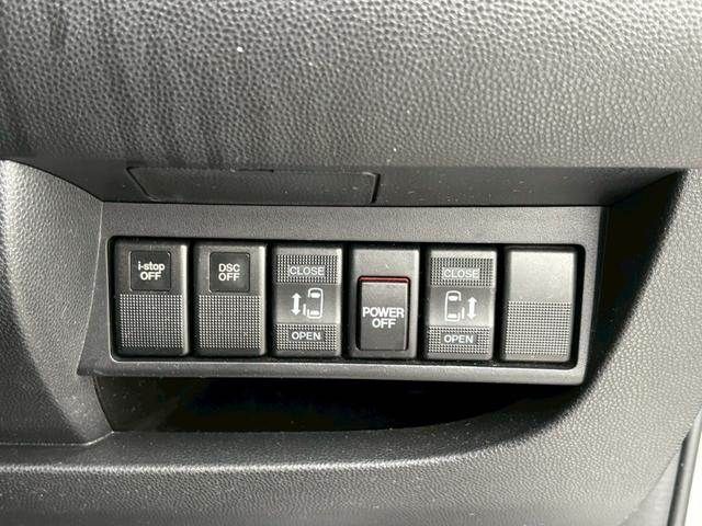 MAZDA BIANTE 2013 Image 31