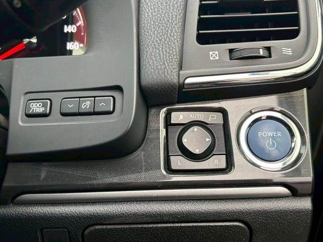 TOYOTA CROWN SEDAN HYBRID 2013 Image 31