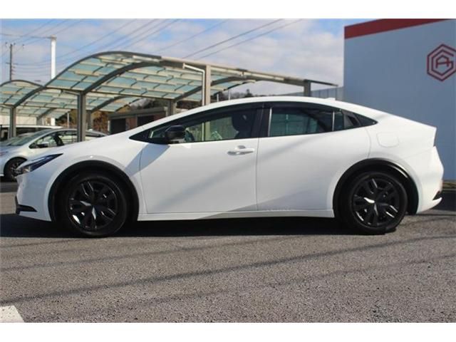 TOYOTA PRIUS 2023 Image 31