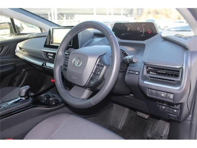 TOYOTA PRIUS 2023 Image 31