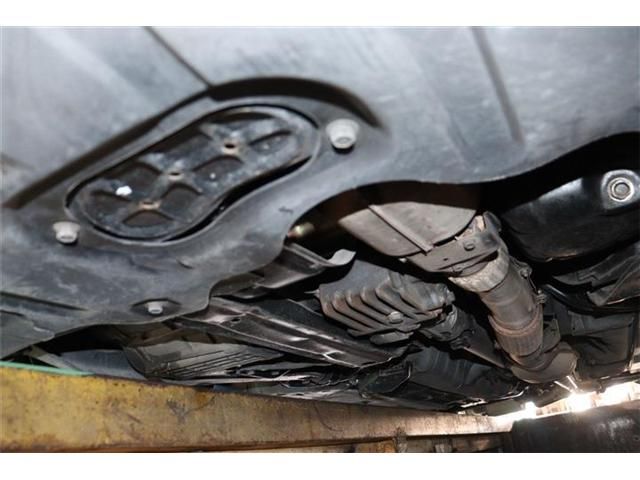 MITSUBISHI GTO 2000 Image 31