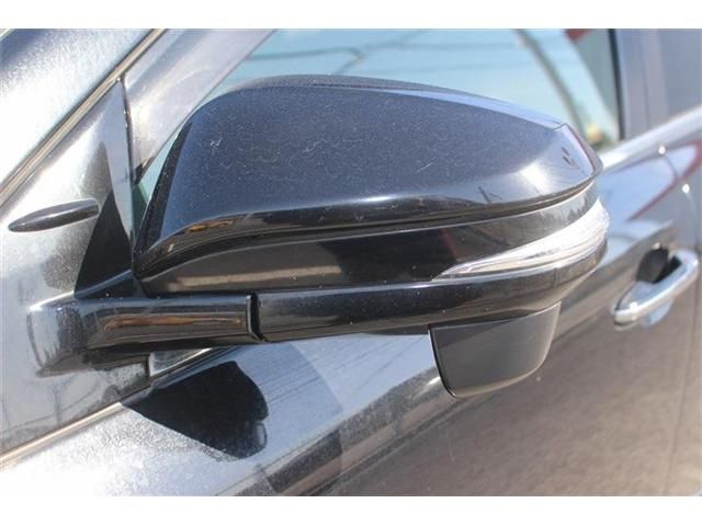 TOYOTA HARRIER 2WD 2017 Image 31