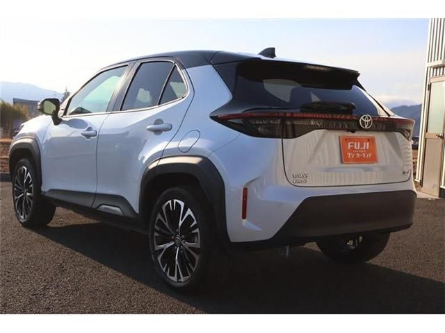 TOYOTA YARIS CROSS HYBRID 2025 Image 31