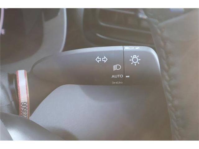 TOYOTA YARIS CROSS HYBRID 2025 Image 31