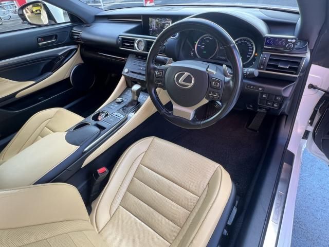 TOYOTA LEXUS RC300H 2015 Image 31