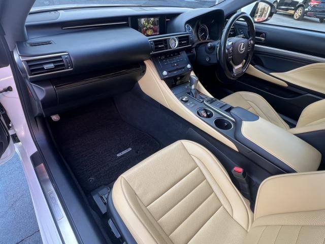 TOYOTA LEXUS RC300H 2015 Image 31