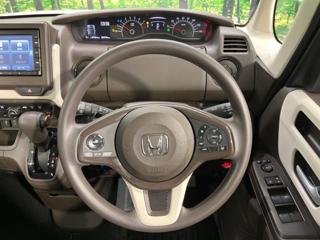 HONDA N BOX 2022 Image 31