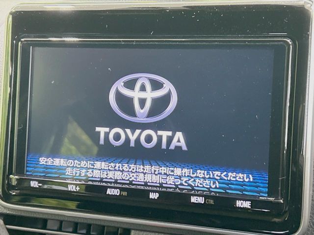 TOYOTA VOXY HYBRID 2019 Image 31