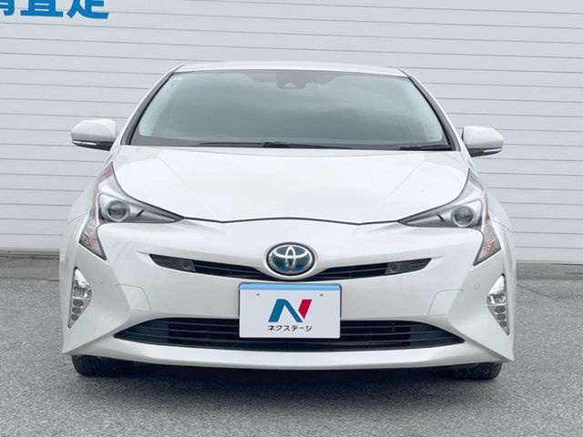TOYOTA PRIUS 2017 Image 31