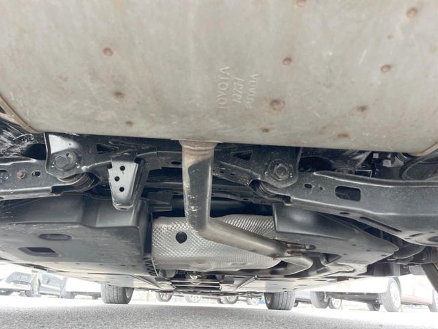 TOYOTA PRIUS 2017 Image 31