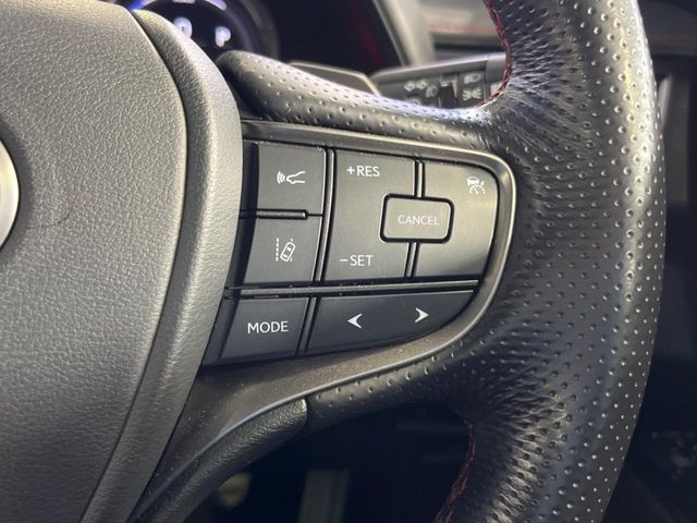 TOYOTA LEXUS UX250H 2020 Image 31