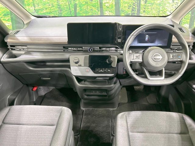 NISSAN SERENA  WG 2023 Image 31