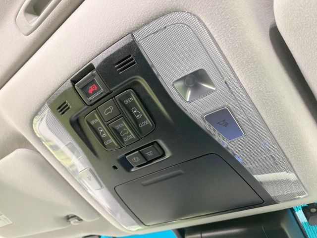 TOYOTA VELLFIRE 2019 Image 31