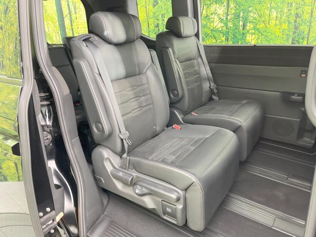 HONDA STEPWAGON E:HEV SPAD 2023 Image 31