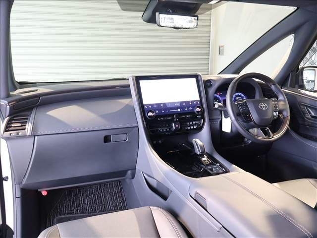 TOYOTA ALPHARD HYBRID 2024 Image 31