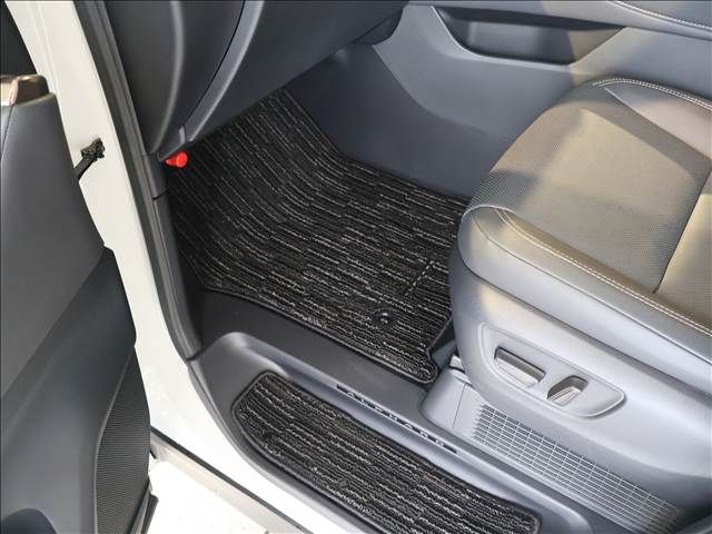 TOYOTA ALPHARD HYBRID 2024 Image 31