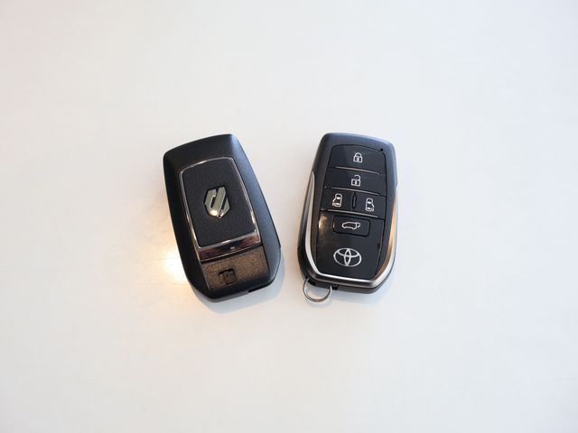 TOYOTA ALPHARD HYBRID 2024 Image 31