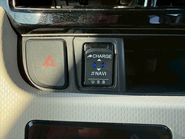 DAIHATSU MOVE 2021 Image 31