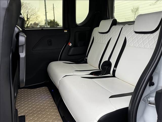 DAIHATSU TANTO CUSTOM 2023 Image 31