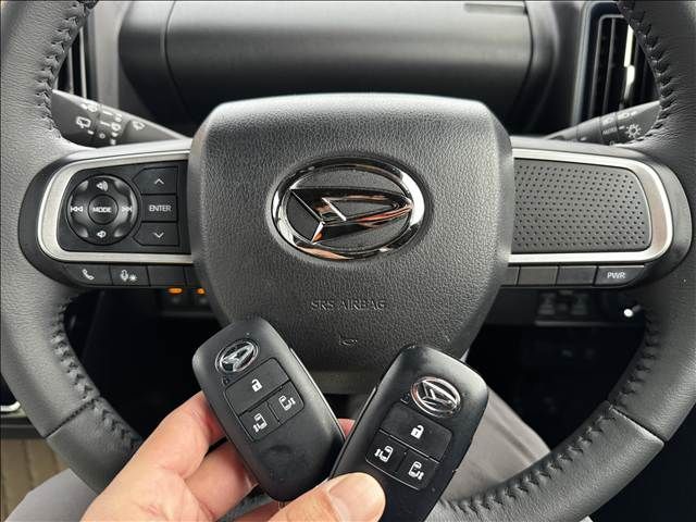 DAIHATSU TANTO CUSTOM 2023 Image 31