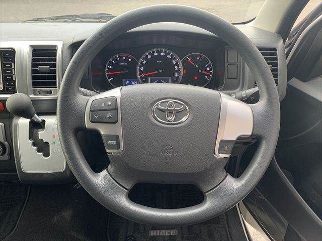 TOYOTA REGIUSACE VAN 4WD 2019 Image 31