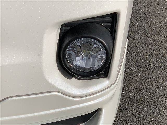 TOYOTA REGIUSACE VAN 4WD 2019 Image 31