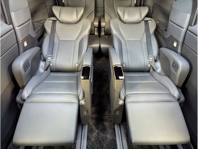 TOYOTA ALPHARD HYBRID 4WD 2023 Image 31