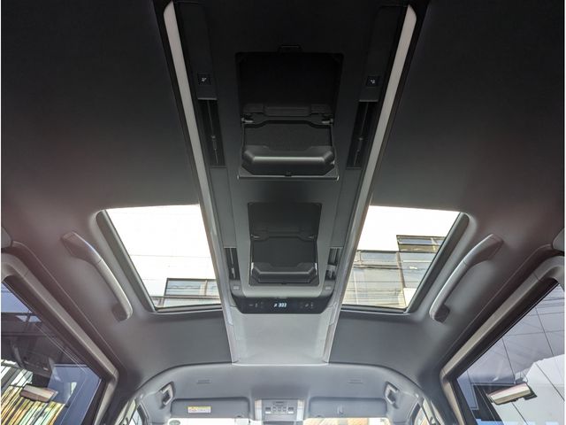 TOYOTA ALPHARD HYBRID 4WD 2023 Image 31