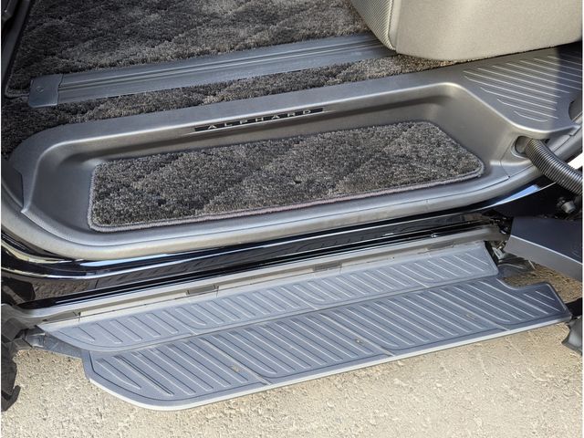 TOYOTA ALPHARD HYBRID 4WD 2023 Image 31
