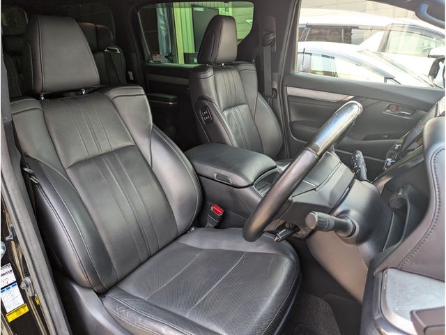 TOYOTA VELLFIRE  HYBRID 4WD 2019 Image 31