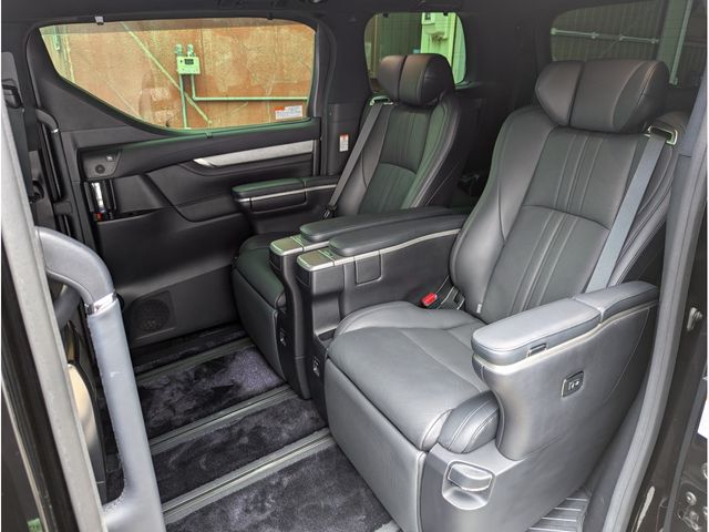 TOYOTA VELLFIRE  HYBRID 4WD 2019 Image 31