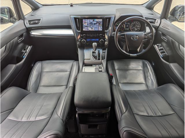 TOYOTA VELLFIRE  HYBRID 4WD 2019 Image 31