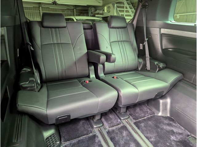 TOYOTA VELLFIRE  HYBRID 4WD 2019 Image 31