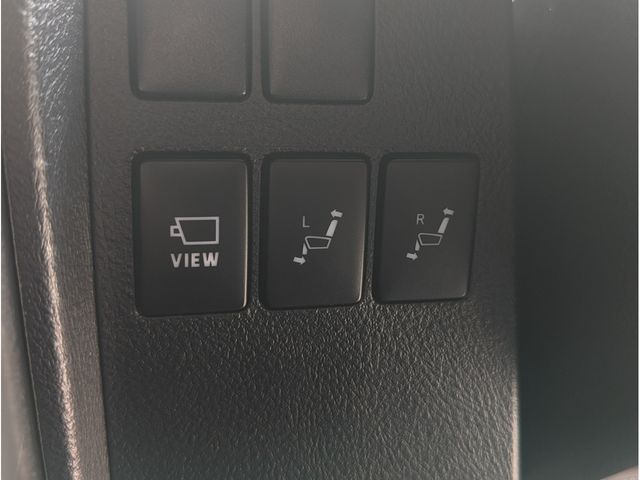 TOYOTA VELLFIRE  HYBRID 4WD 2019 Image 31