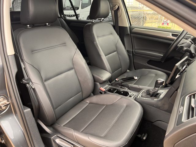 VOLKSWAGEN GOLF 0 Image 31