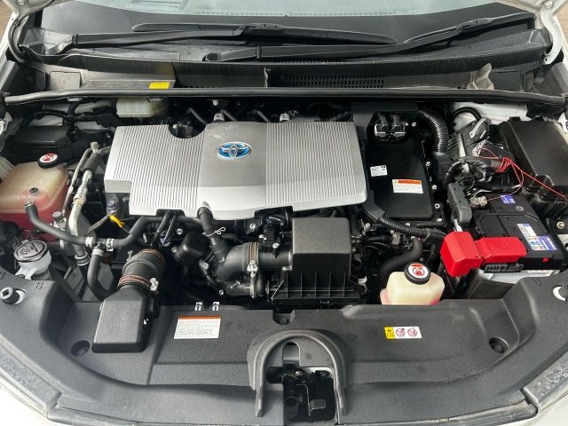 TOYOTA PRIUS 2017 Image 31